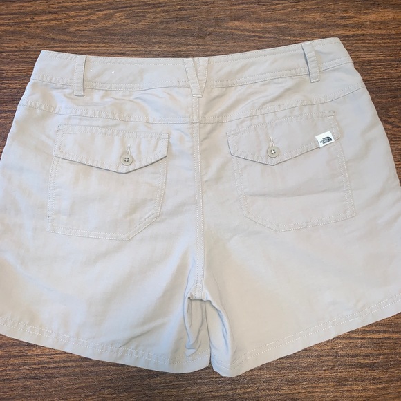 The North Face Women’s Shorts - Picture 2 of 3